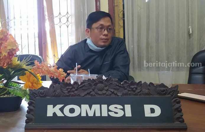 Banyak Lahan SDN di Bangkalan Bermasalah, Dewan Panggil Disdik Nurhasan Ketua Komisi D DPRD Bangkalan (Foto: Zamachsari/beritajatim.com)