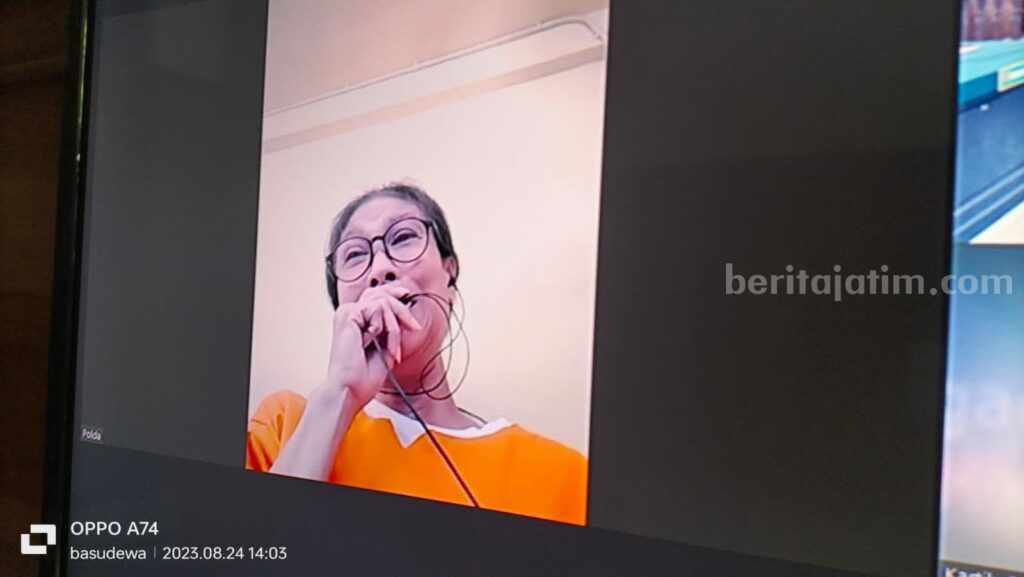Yetty Lo saat menjalani sidang secara virtual