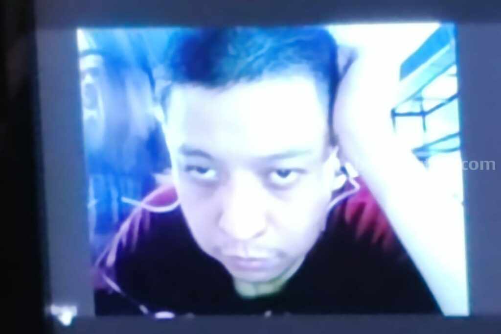 Benny Soewanda saat menjalani sidang di PN Surabaya