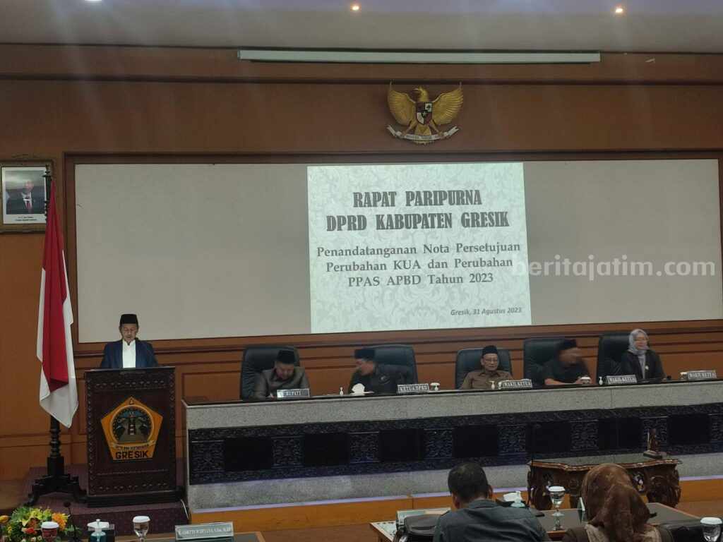 Melalui rapat paripurna penetapan KUA dan PPAS 2023 pendapatan Kabupaten Gresik Ditarget Rp 3,77 triliun
