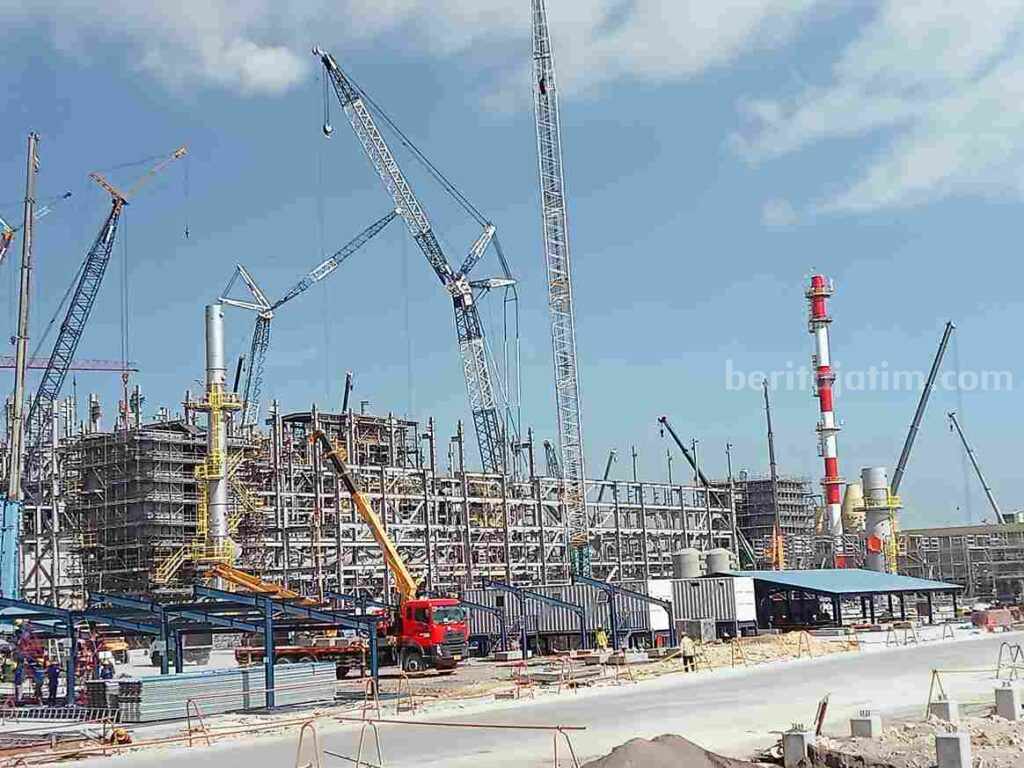 Foto proyek pembangunan PT Freeport Indonesia di kawasan JIIPE