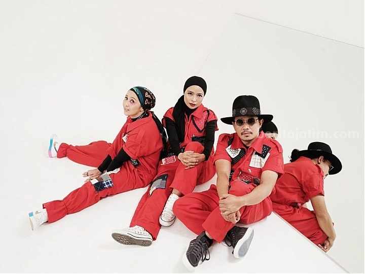 Personil grup band Kotak. (Sumber foto: Instagram kotakband)