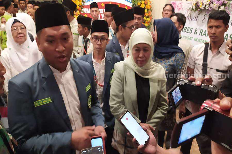 Konbes IPNU di Pasuruan, Khofifah: Langkah Konkret Menuju Indonesia Emas Gubernur Jawa Timur, Khofifah Indar Parawansa saat menghadiri Konbes IPNU