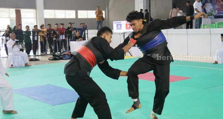 Pesilat Kota Surabaya Mendominasi Partai Final Porprov Ke VIII