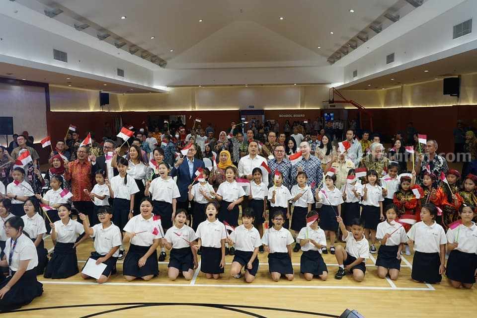 Sampoerna Academy.