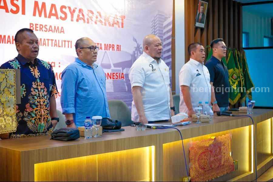 Ketua DPD Bantah Demokrasi Pancasila Kembali ke Orde Baru LaNyalla di Surabaya