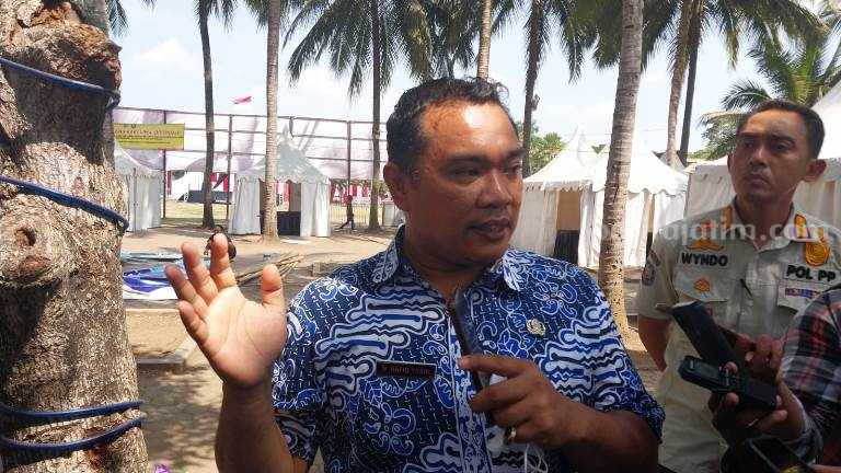 Ada Pemecahan Rekor UMKM dan Lampu Sorot Saat Jember Fashion Carnaval