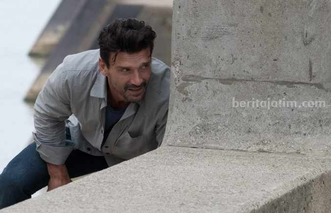 Sinopsis Reprisal, Usaha Frank Grillo dan Bruce Willis Tangkap Perampok di Bioskop Trans TV Tangkapan layar film Reprisal. (Sumber foto: IMDb.com)