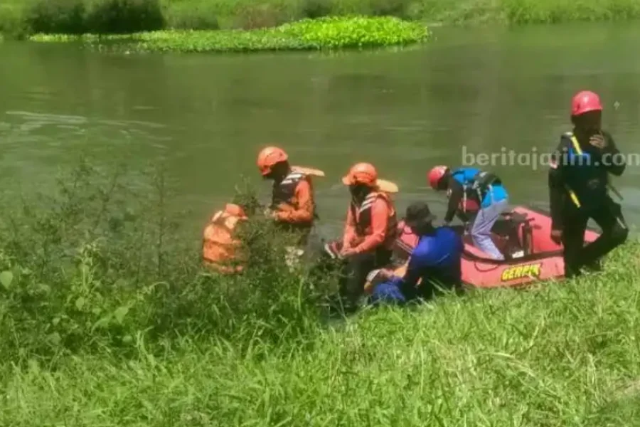 Tenggelam Gresik