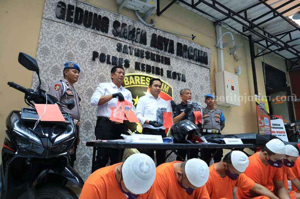 Maling Motor Mahasiswa UNP Kediri Diciduk saat Minta Tebusan Maling Motor Kediri