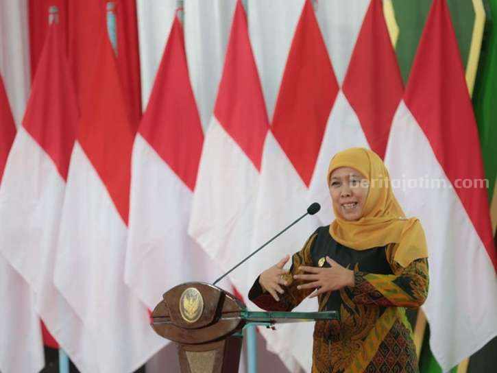 Jokowi Ketemu Khofifah, Pengamat: Jokowi Ingin Punya Banyak Pilihan Calon Pendamping Ganjar Khofifah Indar Parawansa