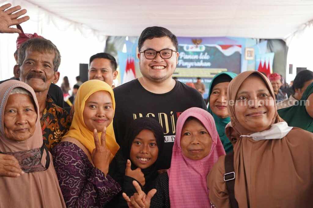 Ulang Tahun ke-31, Warga Doakan Mas Dhito Lanjut 2 Periode Mas Dhito