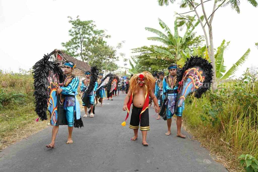 Mas Dhito Minta Tonjolkan Kearifan Lokal Kabupaten Kediri Mas Dhito