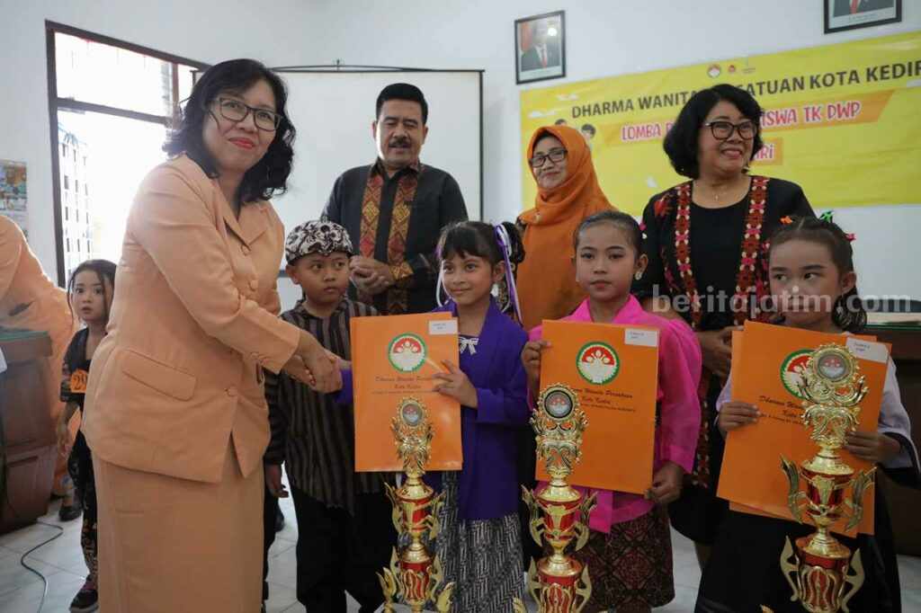 DWP Kota Kediri Gelar Lomba Puisi Tingkat TK Kota Kediri