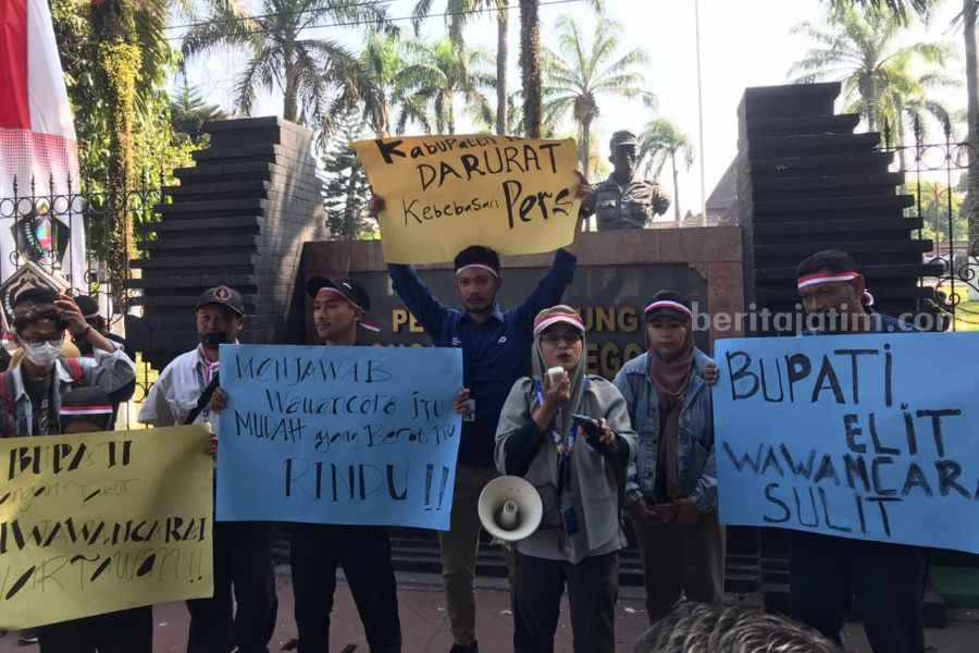 demo wartawan