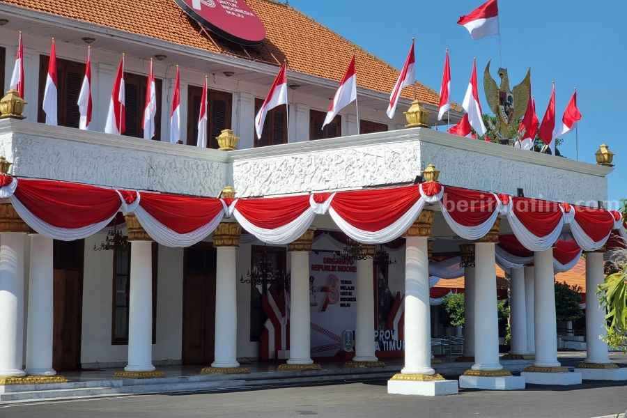 gedung grahadi