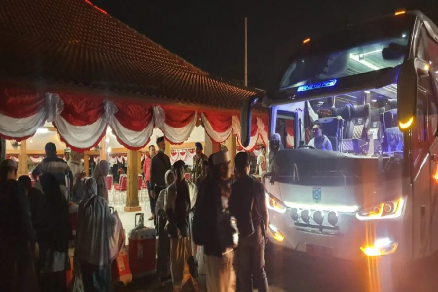 Jamaah Haji Kloter Tambahan Tiba di Kabupaten Probolinggo pendopo probolinggo