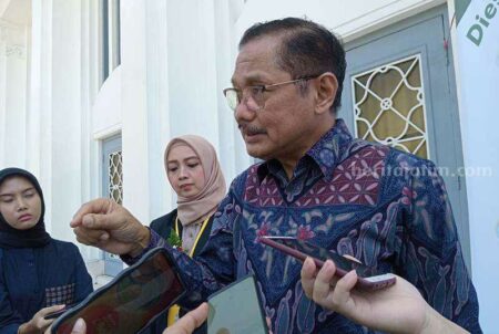 FK Unair Sambut Gembira Permenkes Rumah Sakit Kapal Unair