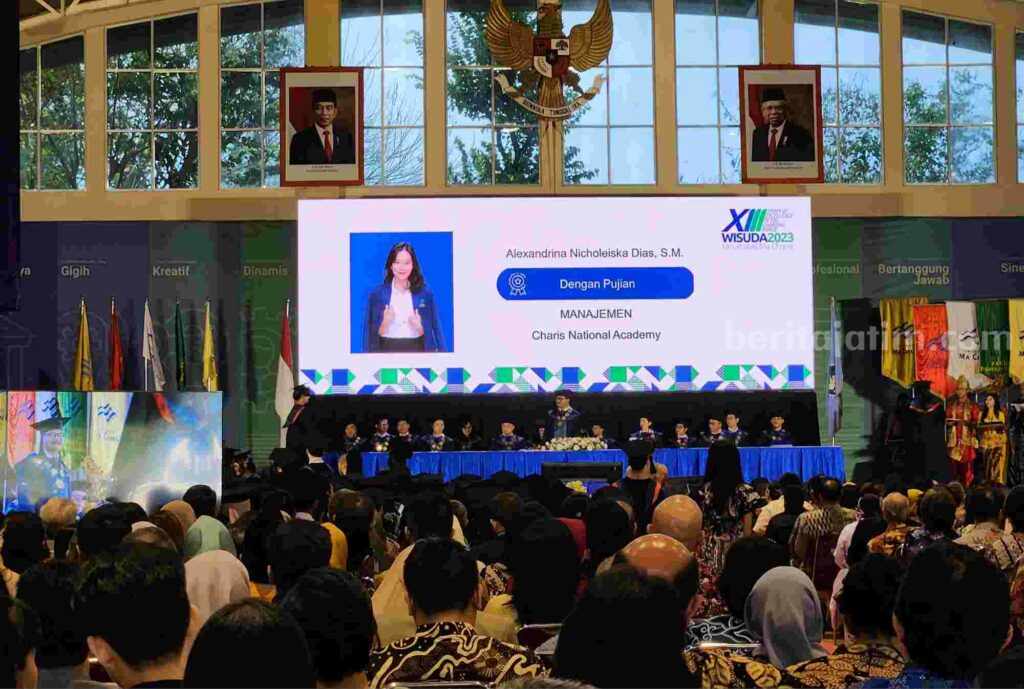 wisuda