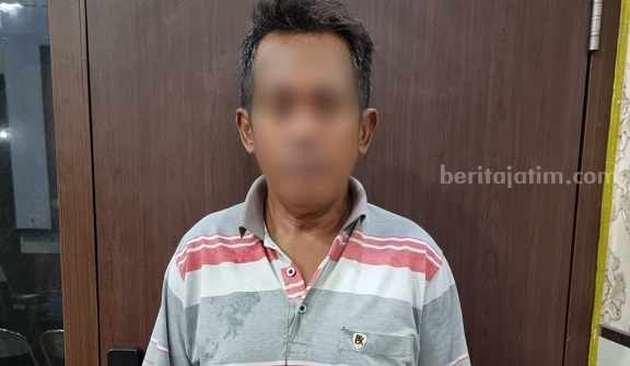 Pelaku pencurian yang kini diamankan di Mapolres Lamongan