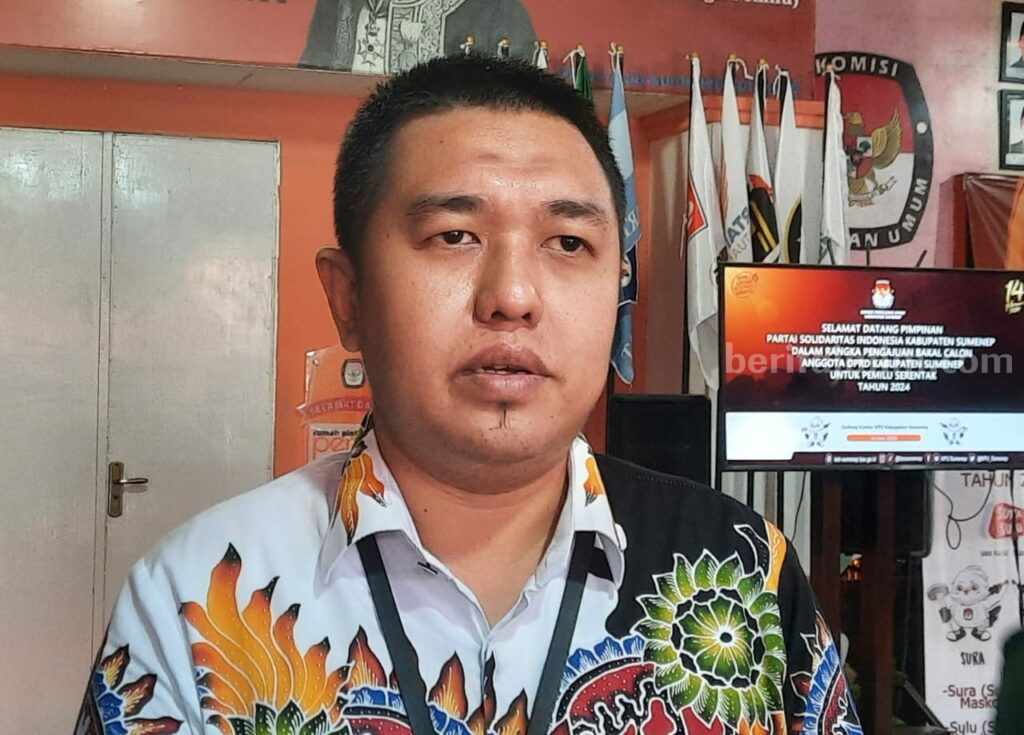 Komisioner KPU Sumenep, Deki Prasetia Utama