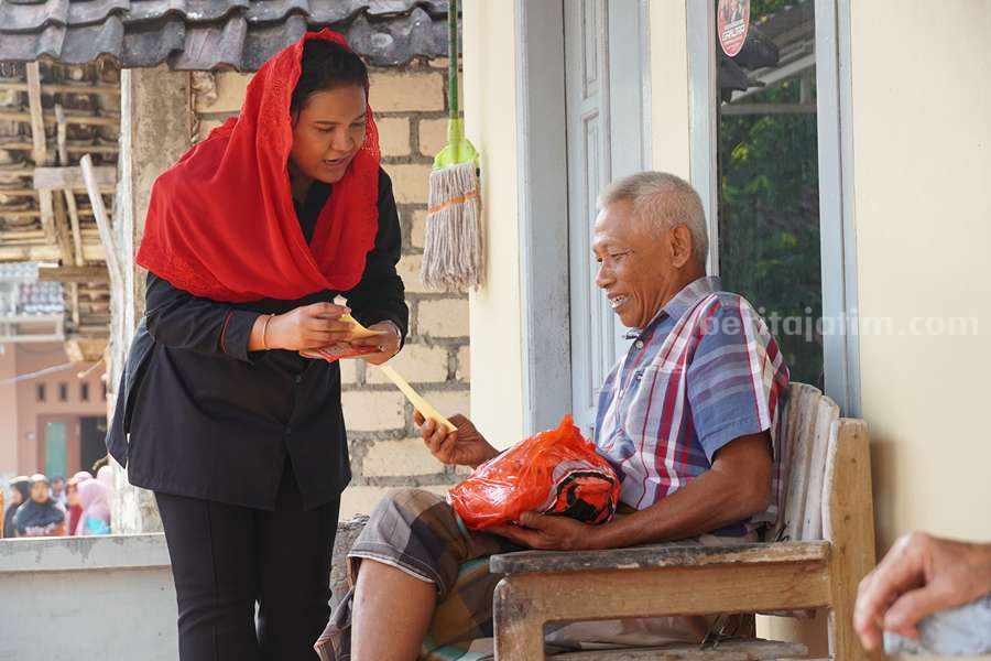 Susy Cecilia turun menyapa masyarakat