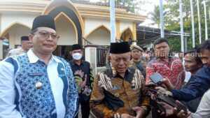 Bupati Malang HM Sanusi dan Wakil Bupati Malang Didik Gatot Subroto di area Stadion Kanjuruhan, Kamis (7/9/2023) sore ini.