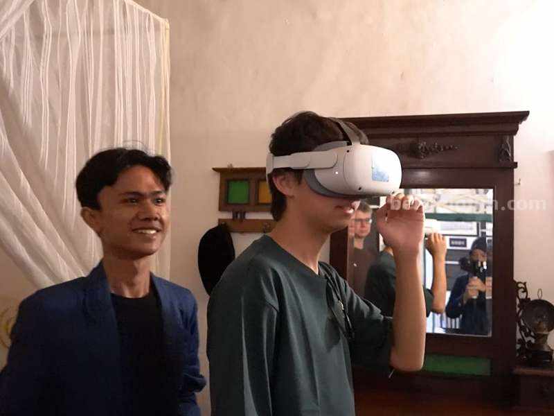 Peneliti ITS Surabaya Konversikan Bangunan Bersejarah Berbasis VR Pengujian dengan naracoba di lokasi museum HOS Tjokroaminoto di Surabaya.