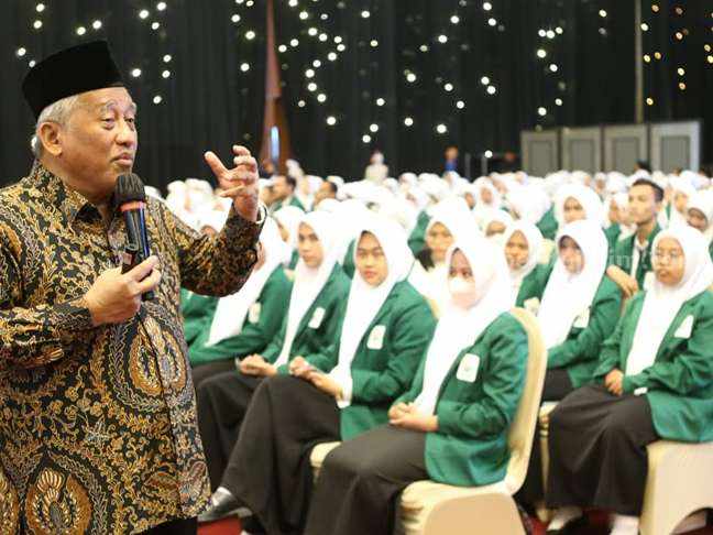 Pengukuhan mahasiswa baru Unusa tahun akademik 2023-2024.