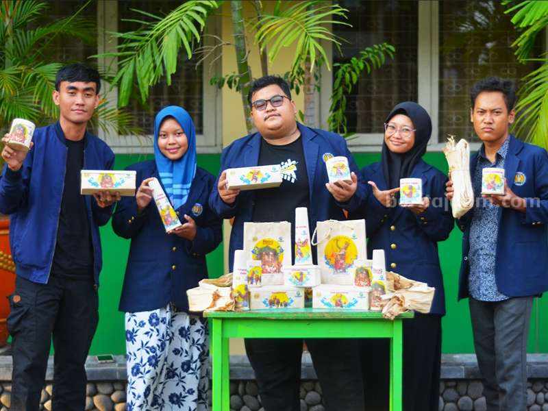 Tim PKM Kewirausahaan Unesa.