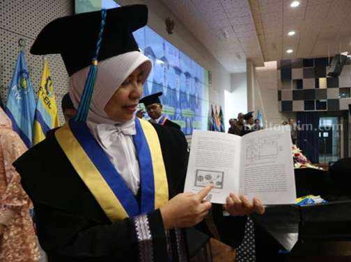 Profesor ITS Surabaya Kembangkan Sistem Kontrol Robotik bagi Manusia Guru Besar ITS Prof Trihastuti Agustinah.