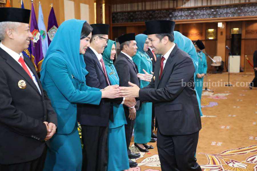 12 Penjabat Ketua TP PKK Kab/Kota Dilantik, Ini Pesan Wagub Emil Wagub Jatim, Emil Elestianto Dardak