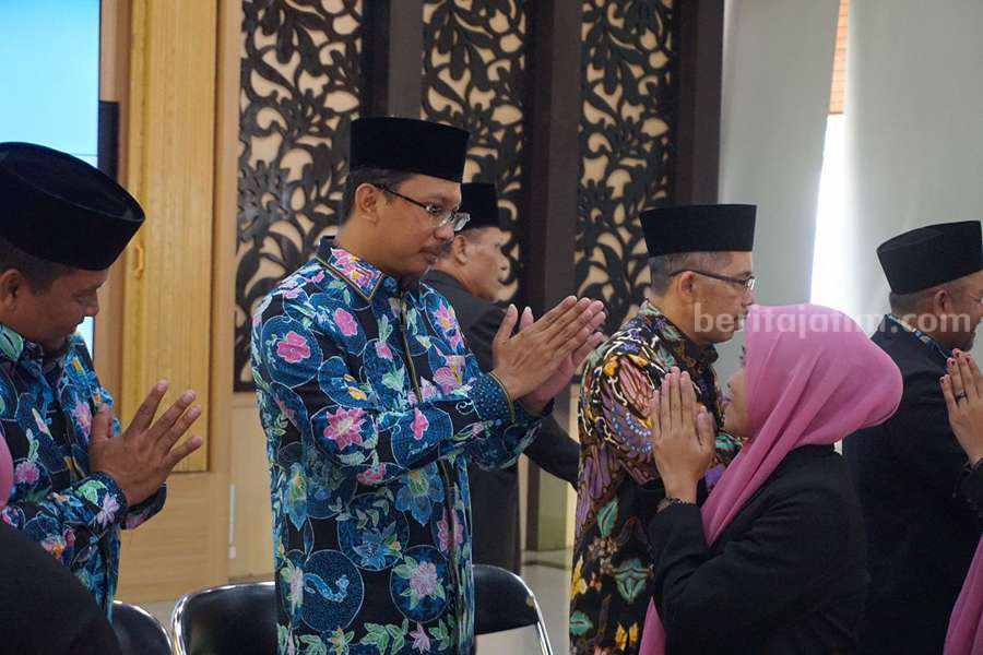 Bupati Sidoarjo Gus Muhdlor