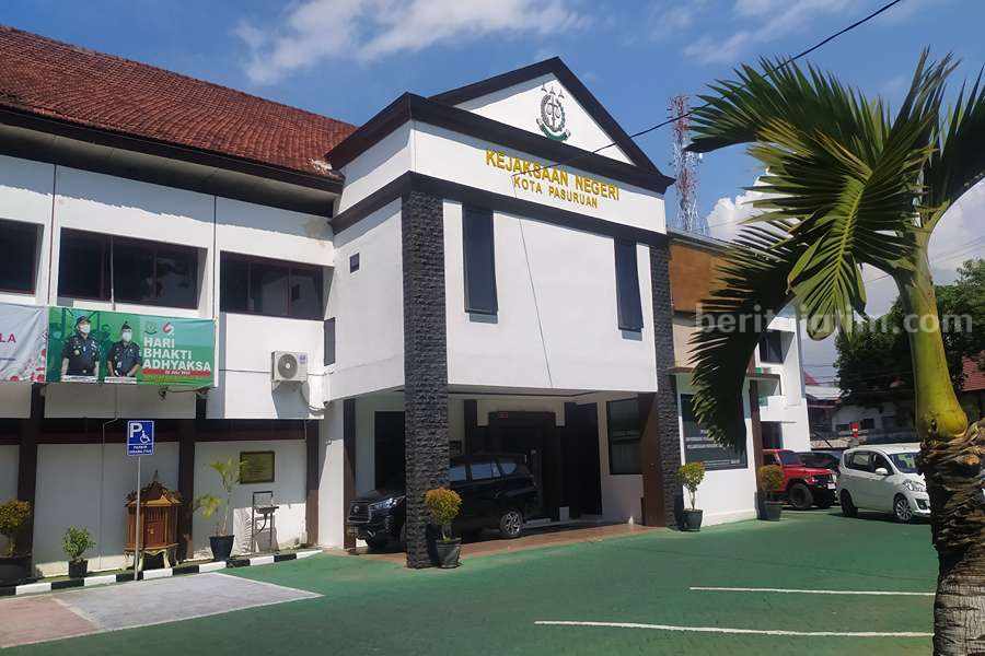 Suasana Kejaksaan Negri Kota Pasuruan.