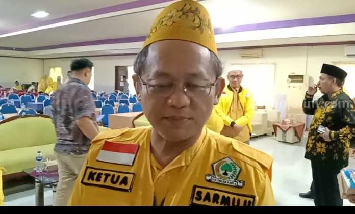DPD Golkar Sarmuji: Ditingal Cak Imin Satu, Teman Masih Banyak Muhammad Sarmuji Ketua DPD Jatim partai Golongan Karya (Foto: Zamachsari/beritajatim.com)