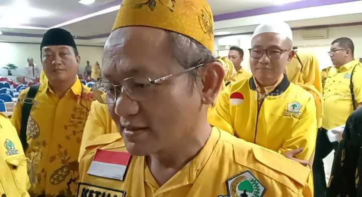 Muhammad Sarmuji ketua DPD Golkar Jawa Timur (Foto: Zamachsari/beritajatim.com)