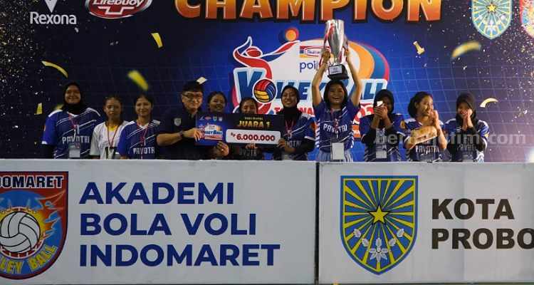 SMAN 2 Kota Probolinggo Raih Gelar Juara Kategori Putra bola voli