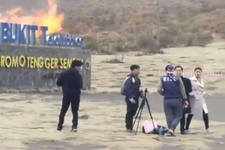Viral Video Orang Diduga Bakar Lahan di TNBTS, Kapolres Probolinggo: Sedang Kami Proses Kapolres Probolinggo, AKBP Wisnu Wardhana