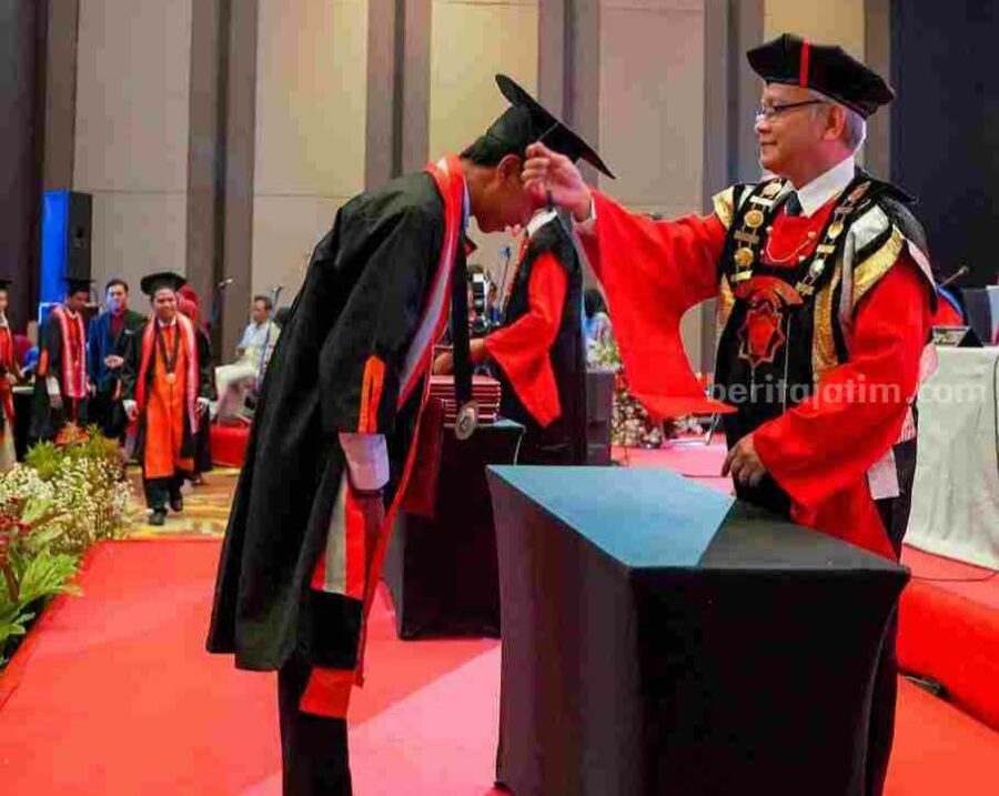 Lulusan UISI Dibekali Sertifikasi Keahlian uisi