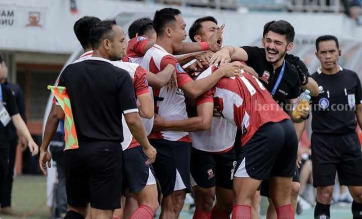 Pekan Ke-13 Liga 1, Madura United Bertahan di Puncak Klasemen