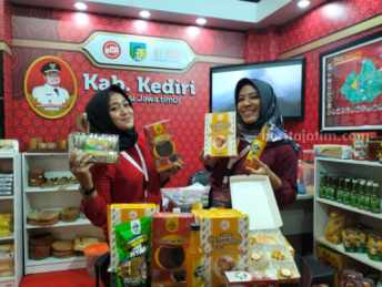 Di Rakernas IV PDIP, Kediri Kenalkan Nasi Ampok Jagung