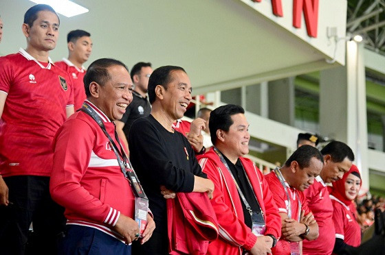 Pertunjukan Spesial Digelar saat ‘Opening’ Piala Dunia U-17 di Stadion GBT Presiden Joko Widodo saat menyaksikan aksi Timnas Indonesia. Foto: PSSI