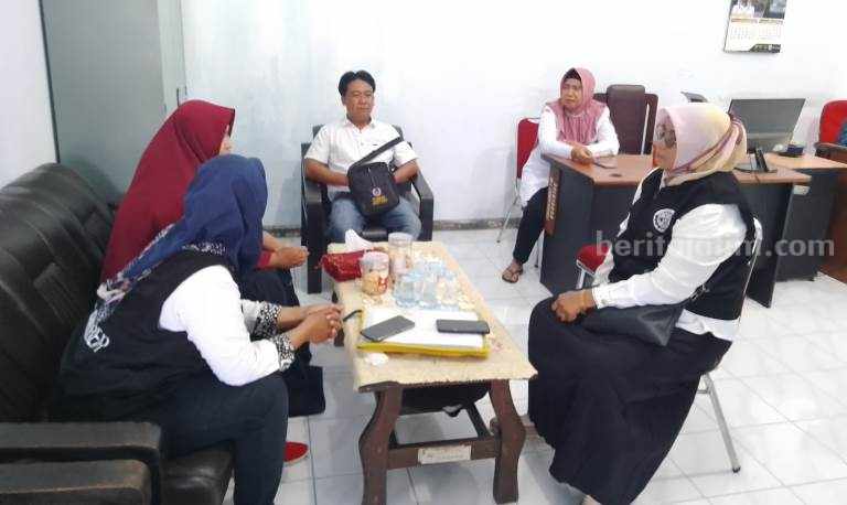 Istri Pekerja Migran Jember yang Disekap di Rusia Lapor ke Disnaker
