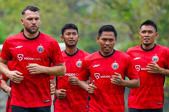 Persija membidik angka saat berhadapan dengan Persik Kediri di Stadion Brawijaya, Kota Kediri pada Minggu (17/9/2023) malam. (Foto: PT LIB)