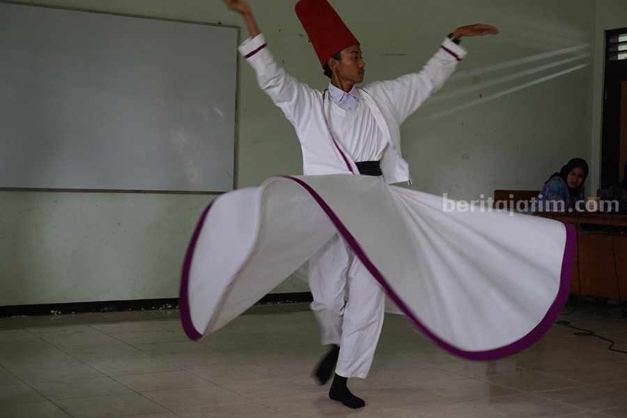 Tarian sufi bakal tampil di Sarasvati Art Festival yang diadakan oleh STKIP PGRI Ponorogo. (Foto/STKIP PGRI Ponorogo)