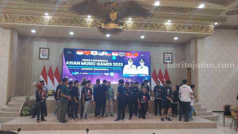 Peserta Asian Music Games ‘Curi Start’ Berbelanja di Jember