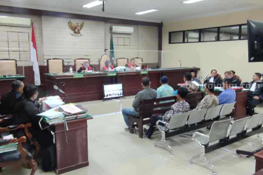 Sidang lanjutan korupsi BKKD yang mendudukkan Bambang Soedjatmiko sebagai Terdakwa.