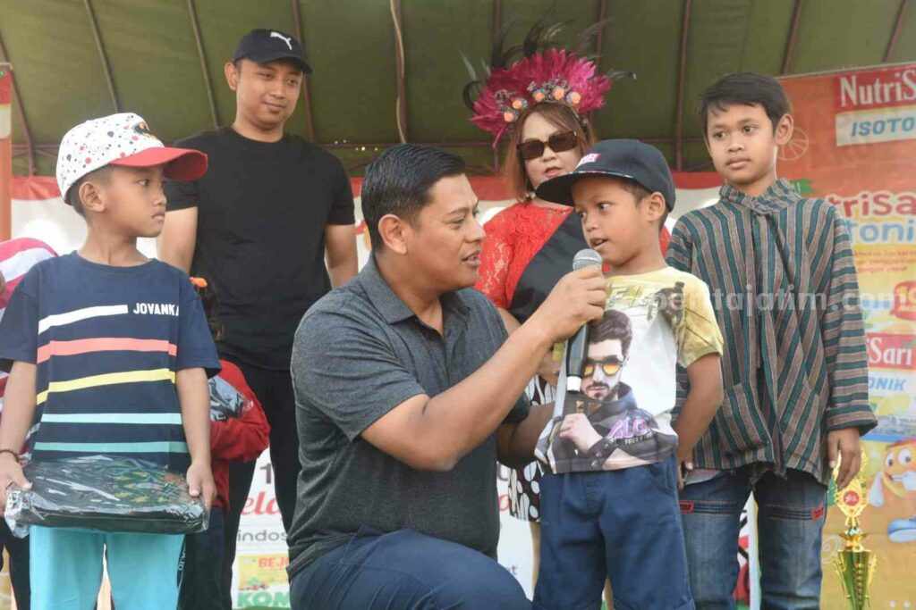 Walkot Kediri : Beri Pendidikan Terbaik Untuk Anak-anak dan Asah Logikanya Kediri