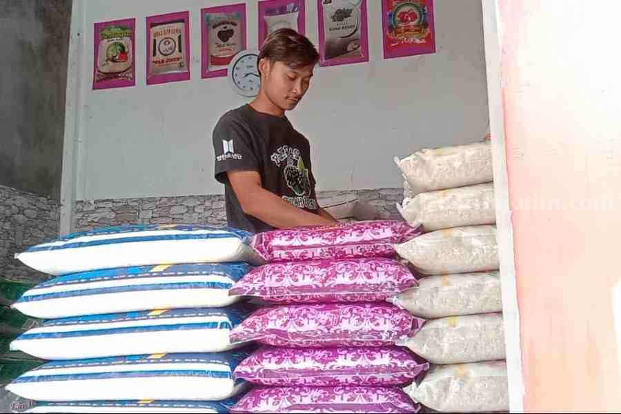 Operasi Pasar Belum Efektif Tekan Harga Beras di Kota Blitar beras