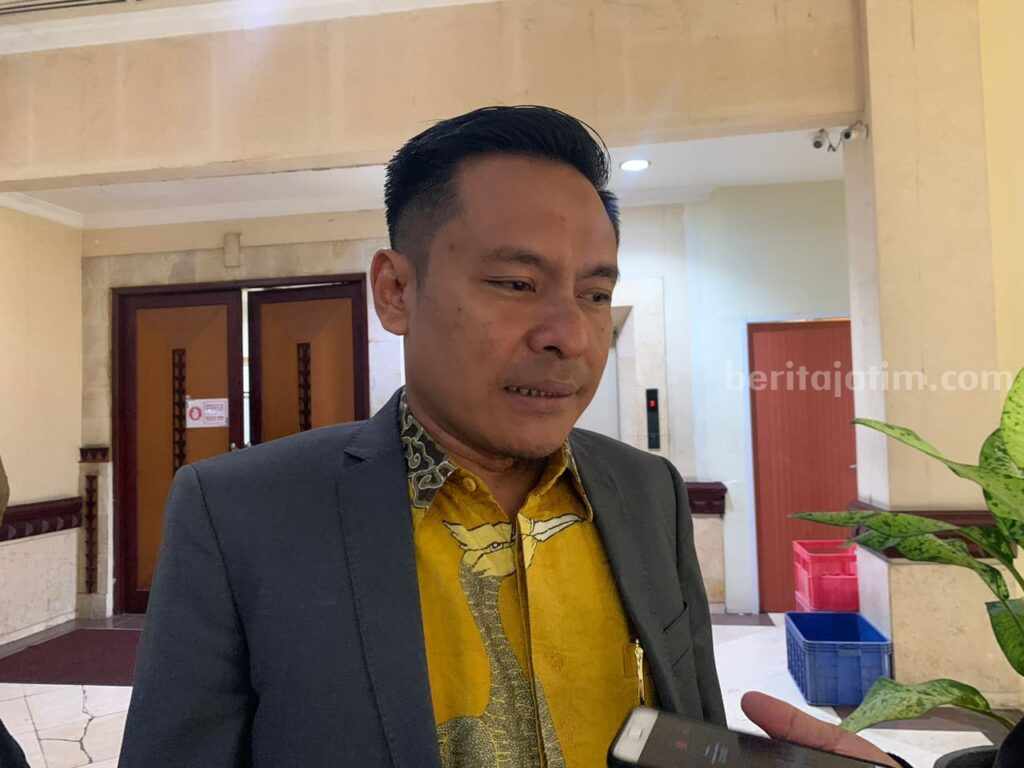 Ketua Komisi A DPRD Surabaya, Arif Fathoni.